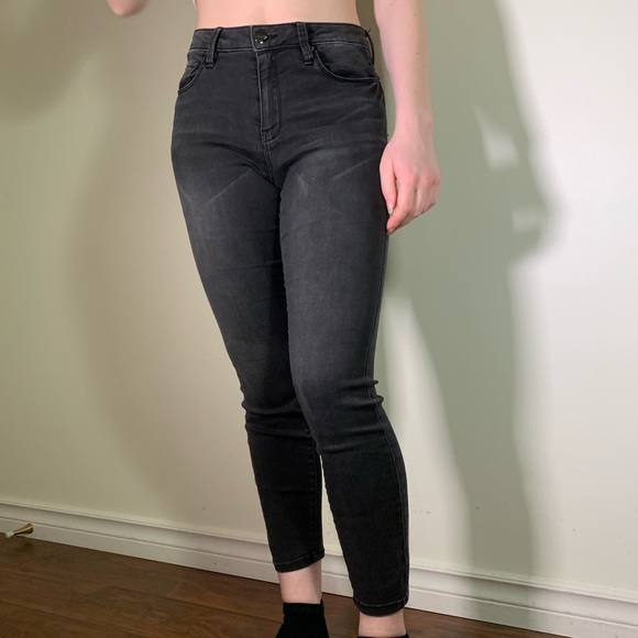 Black skinny jeans - Picture 2 of 2